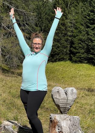 Heather hiking in Italy after mitral valve repair surgery